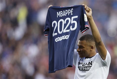 kylian mbappe contract with psg
